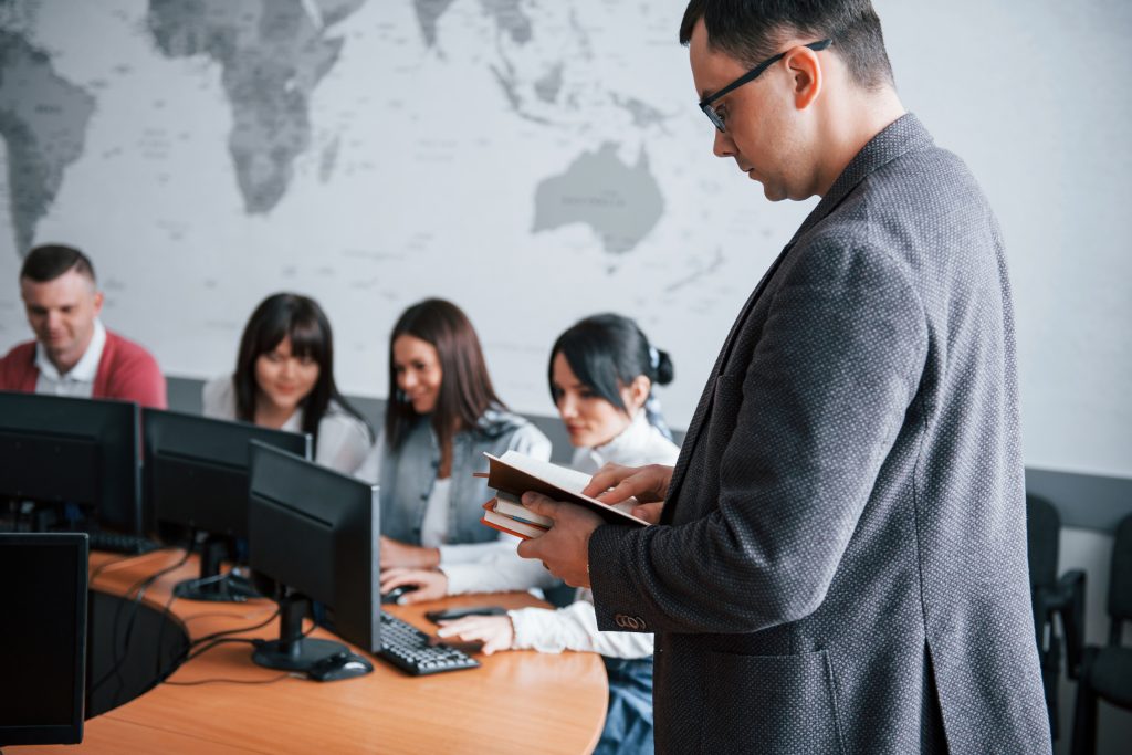 Data Analytics Training for IT Professionals